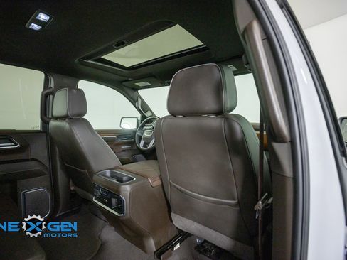 Used 2024 GMC Sierra 1500 Denali w/ Denali Reserve Package AWD/4WD image 36