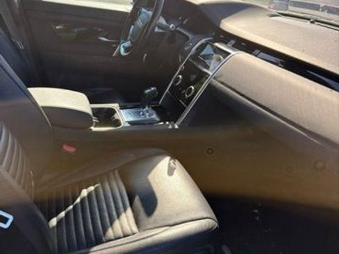 Used 2020 Land Rover Discovery Sport SE AWD/4WD image 15