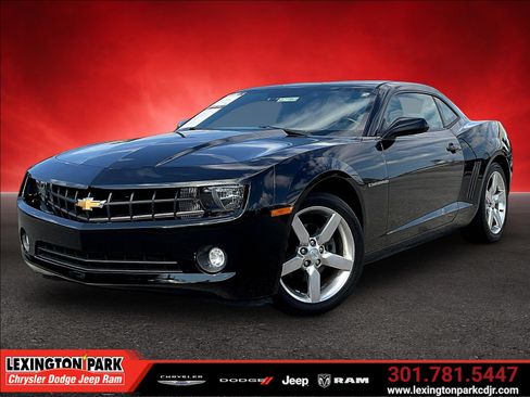 Used 2013 Chevrolet Camaro LT RWD image 3