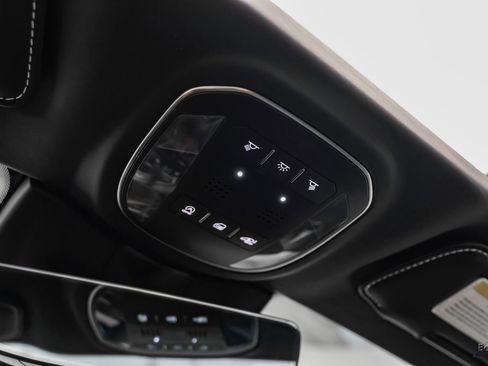 Used 2022 Ferrari F8 Tributo RWD image 50