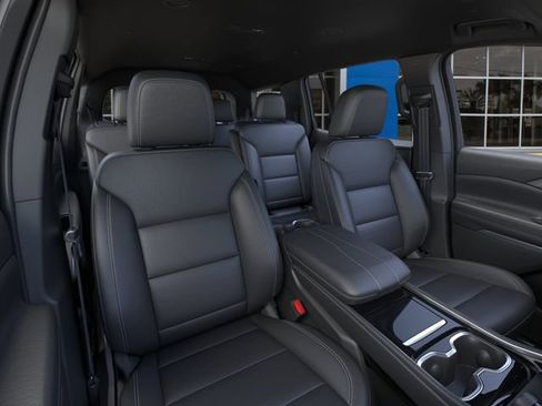 New 2026 Chevrolet Traverse LT FWD image 17