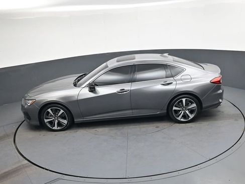 Certified 2025 Acura TLX w/ Technology Package image 24