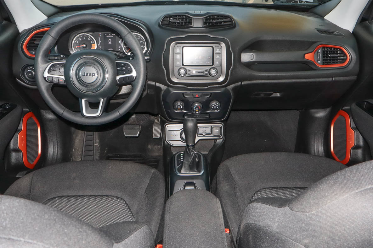 Used 2020 Jeep Renegade Sport AWD/4WD image 9