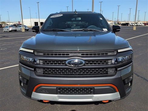 Used 2022 Ford Expedition Timberline image 2