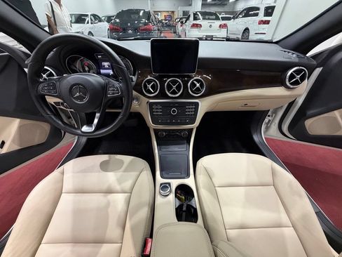 Used 2015 Mercedes-Benz CLA 250 4MATIC image 37