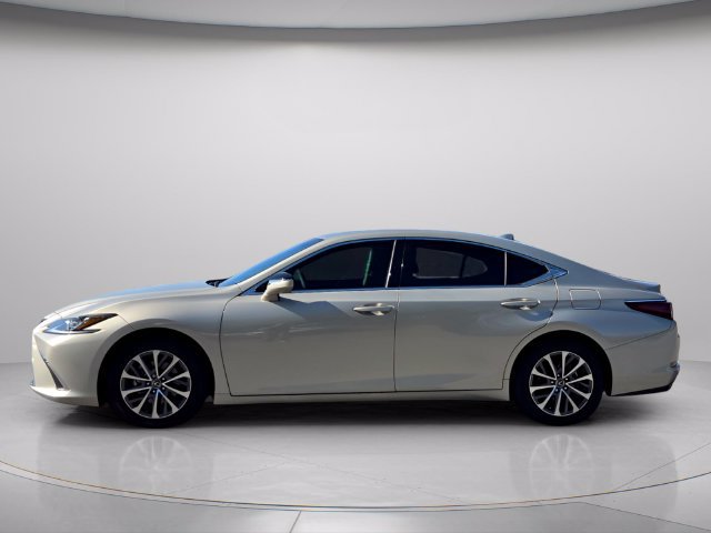 Used 2022 Lexus ES 350 w/ Accessory Package 2 FWD image 3