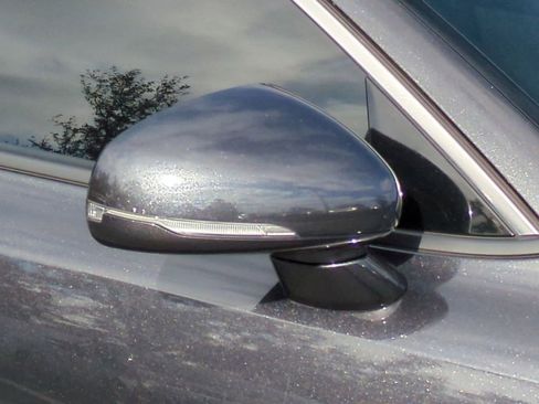 Used 2019 Kia Stinger Premium image 12