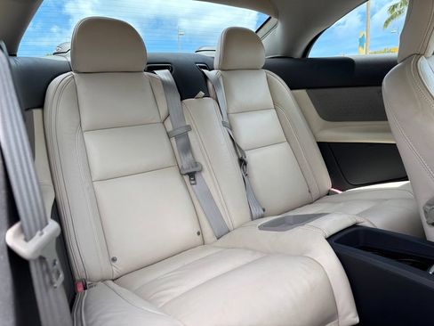 Used 2013 Volvo C70 T5 FWD image 10