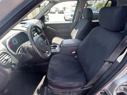 Used 2008 Ford Explorer Sport Trac Limited RWD image 17