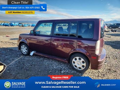 Used 2005 Scion xB image 3