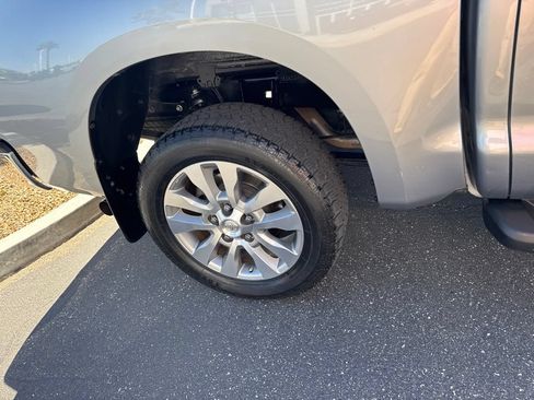 Used 2011 Toyota Tundra Limited w/ Platinum Pkg RWD image 22