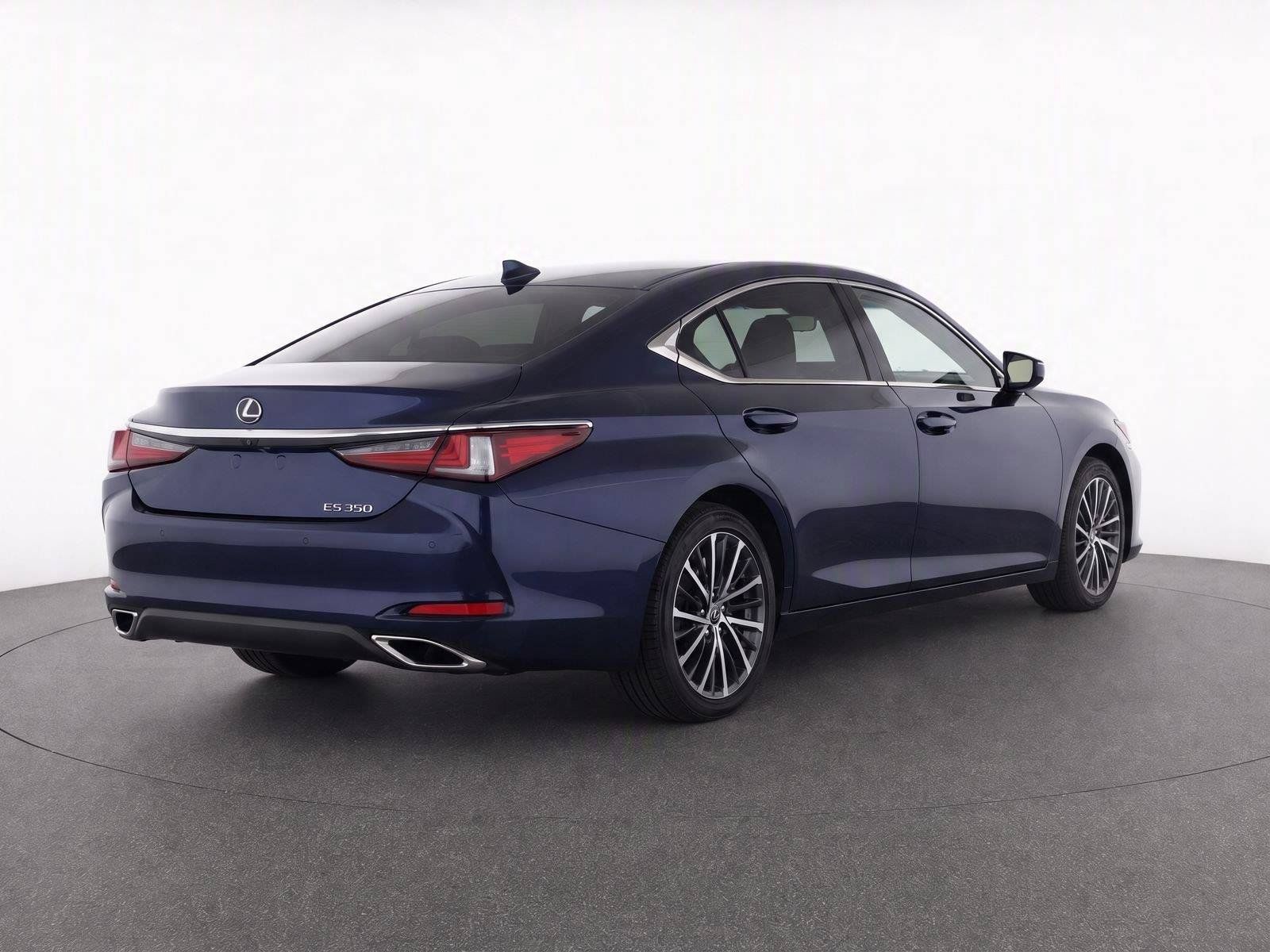Used 2024 Lexus ES 350 w/ Premium Package FWD image 3