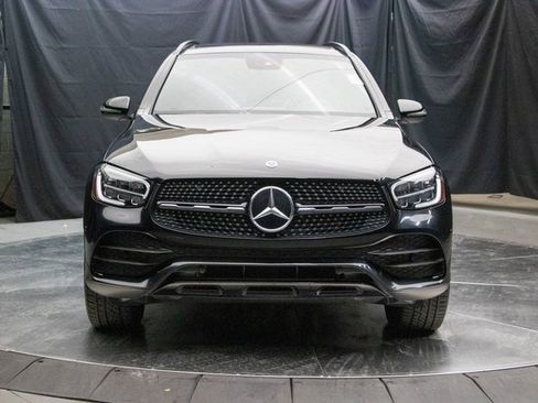 Used 2022 Mercedes-Benz GLC 300 4MATIC image 4