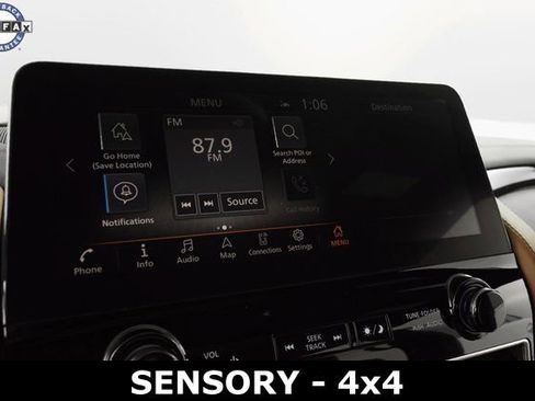 Used 2024 INFINITI QX80 Sensory image 24