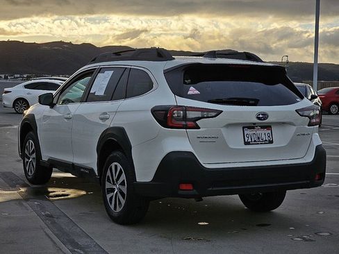 Certified 2025 Subaru Outback Premium image 16