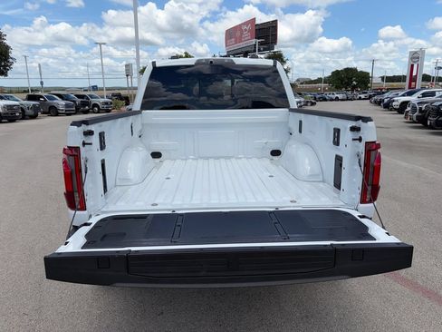 Used 2025 Ford F150 Raptor AWD/4WD image 30