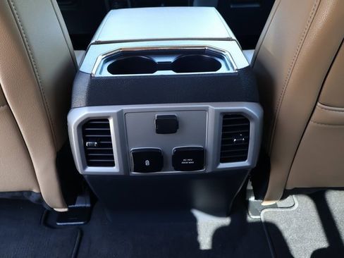 Certified 2022 Ford F250 Lariat w/ Lariat Value Package image 14