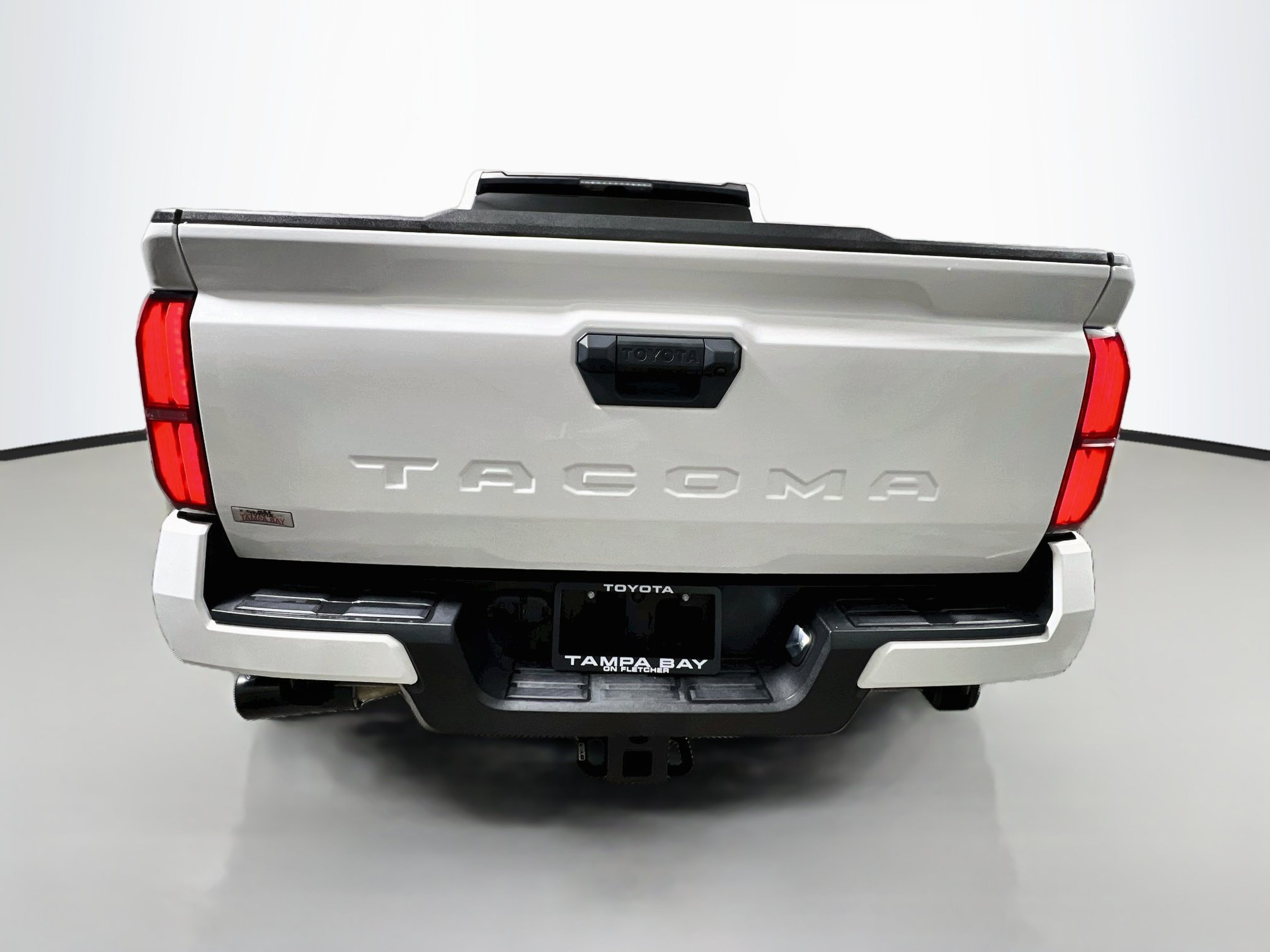 Used 2024 Toyota Tacoma SR5 RWD image 6