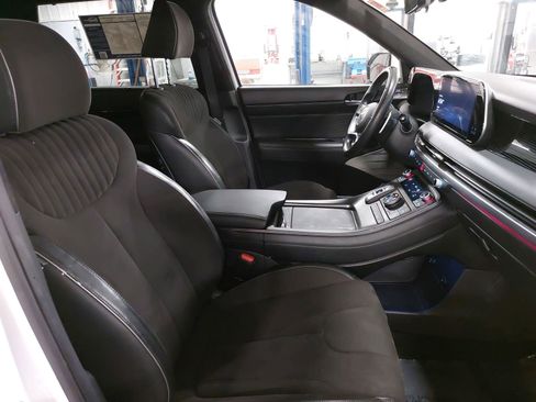 Used 2024 Hyundai Palisade Calligraphy image 10
