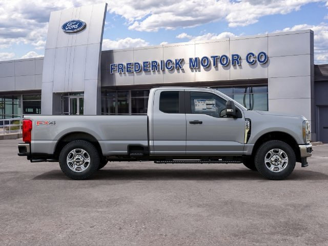 New 2027 Ford F250 XLT w/ FX4 Off-Road Package AWD/4WD image 5