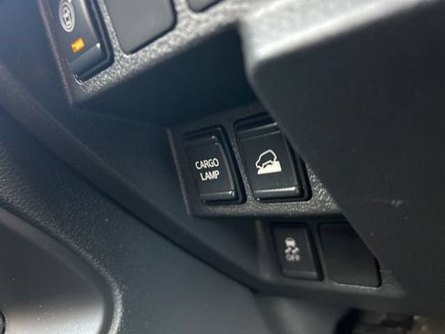 Used 2024 Nissan Frontier S w/ Technology Package AWD/4WD image 19