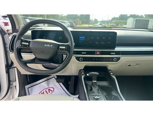 Used 2026 Kia Sorento S w/ S Panoramic Sunroof Package FWD image 24