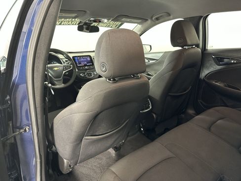Used 2022 Chevrolet Malibu LT image 28