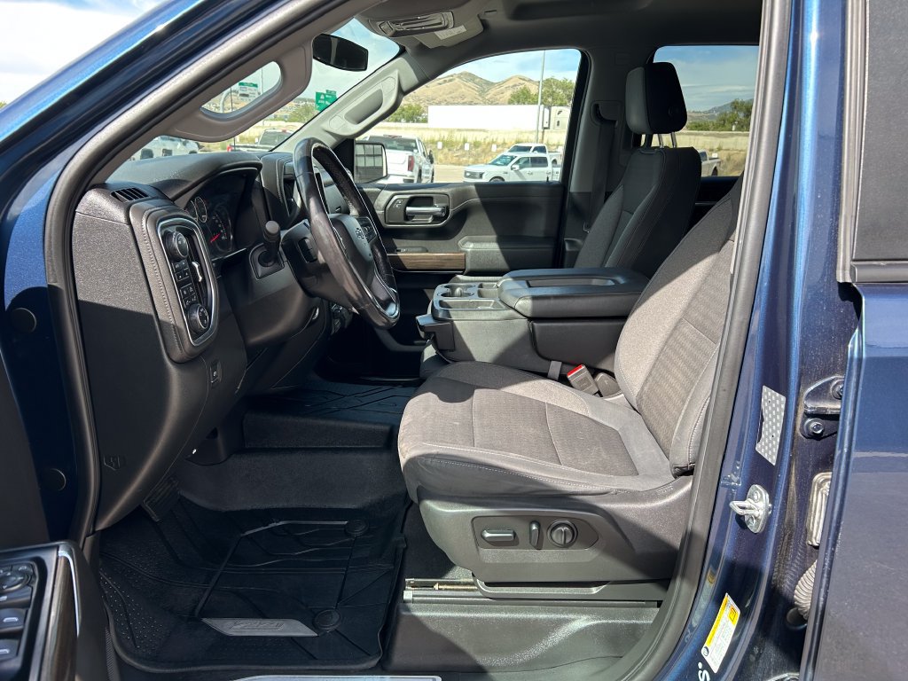 Used 2019 Chevrolet Silverado 1500 LT Trail Boss w/ Convenience Package AWD/4WD image 8