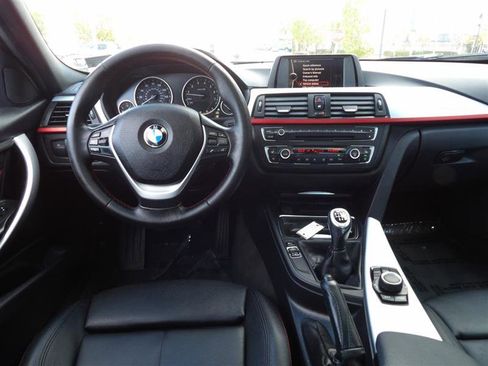 Used 2012 BMW 328i w/ Sport Package image 13