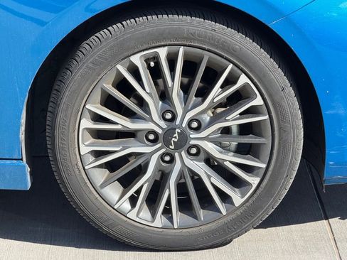 Used 2023 Kia Forte GT-Line FWD image 13
