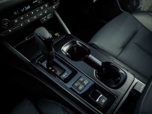 New 2026 Subaru Outback Touring image 27