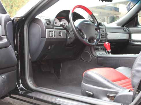 Used 2003 Ford Thunderbird image 32