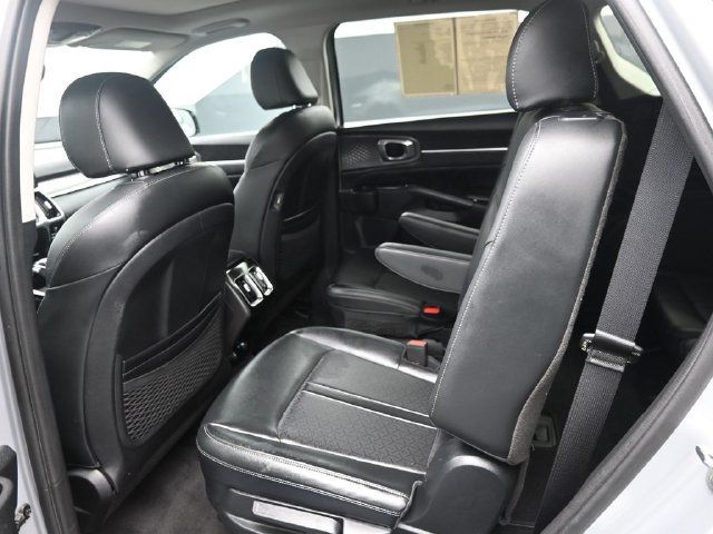 Used 2021 Kia Sorento SX FWD image 14