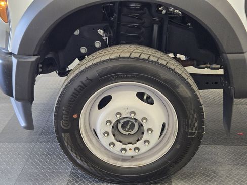 Used 2024 Ford F550 4x4 SuperCab Super Duty image 10