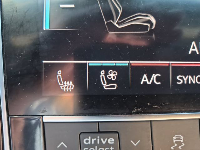 Used 2019 Audi Q8 Premium Plus AWD/4WD image 19