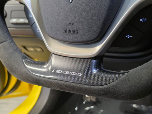 Used 2016 Chevrolet Corvette Z06 w/ 3LZ Preferred Equipment Group image 24