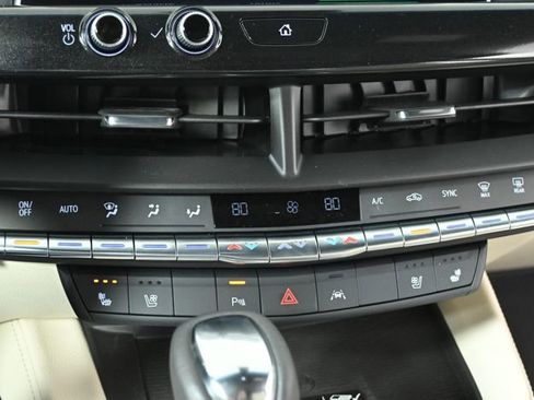 New 2025 Cadillac CT4 Premium Luxury image 16