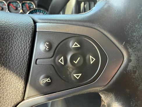 Used 2015 Chevrolet Silverado 2500 LT w/ LT Convenience Package image 20