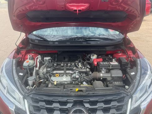 Used 2022 Nissan Kicks SV image 20