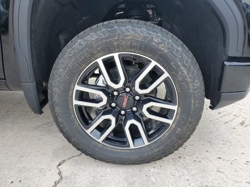 New 2026 GMC Sierra 1500 AT4 w/ AT4 Premium Package image 6
