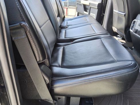 Used 2018 Ford F250 Lariat w/ Lariat Ultimate Package AWD/4WD image 31