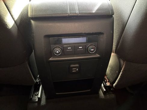 Used 2023 Chevrolet Traverse LT w/ LPO, Cargo Package FWD image 23