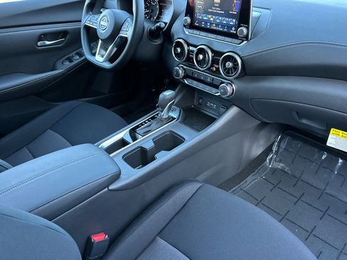 New 2025 Nissan Sentra SV image 15