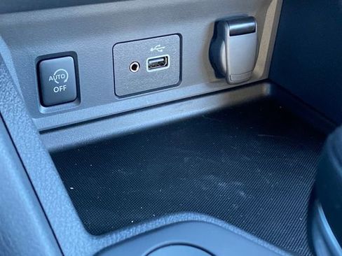 New 2025 Nissan Sentra S image 17