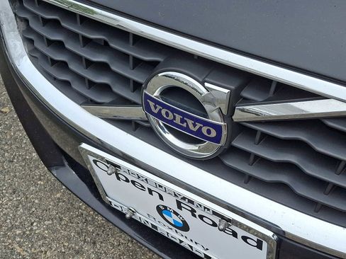 Used 2013 Volvo C70 T5 FWD image 4