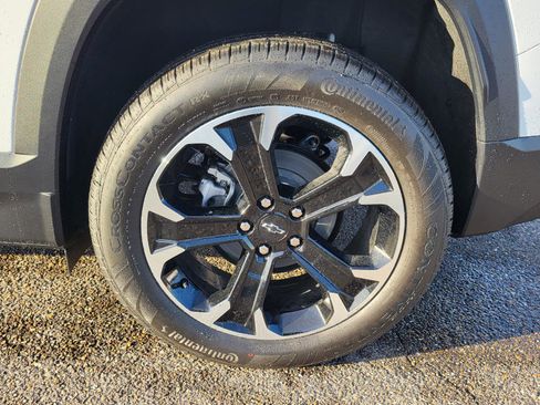 New 2026 Chevrolet Equinox LT image 20