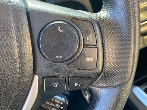 Used 2017 Toyota Corolla LE w/ LE Eco Premium Package image 25