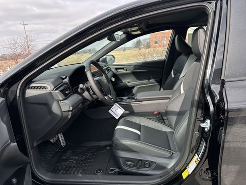 New 2026 Toyota Camry Hybrid w/ Multimedia Upgrade Package image 11