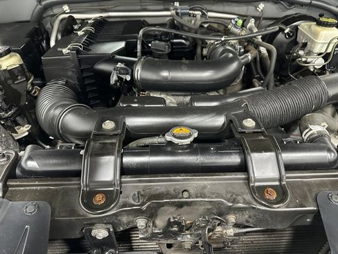 Used 2018 Nissan Frontier S RWD image 59