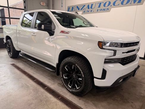 Used 2019 Chevrolet Silverado 1500 RST AWD/4WD image 3